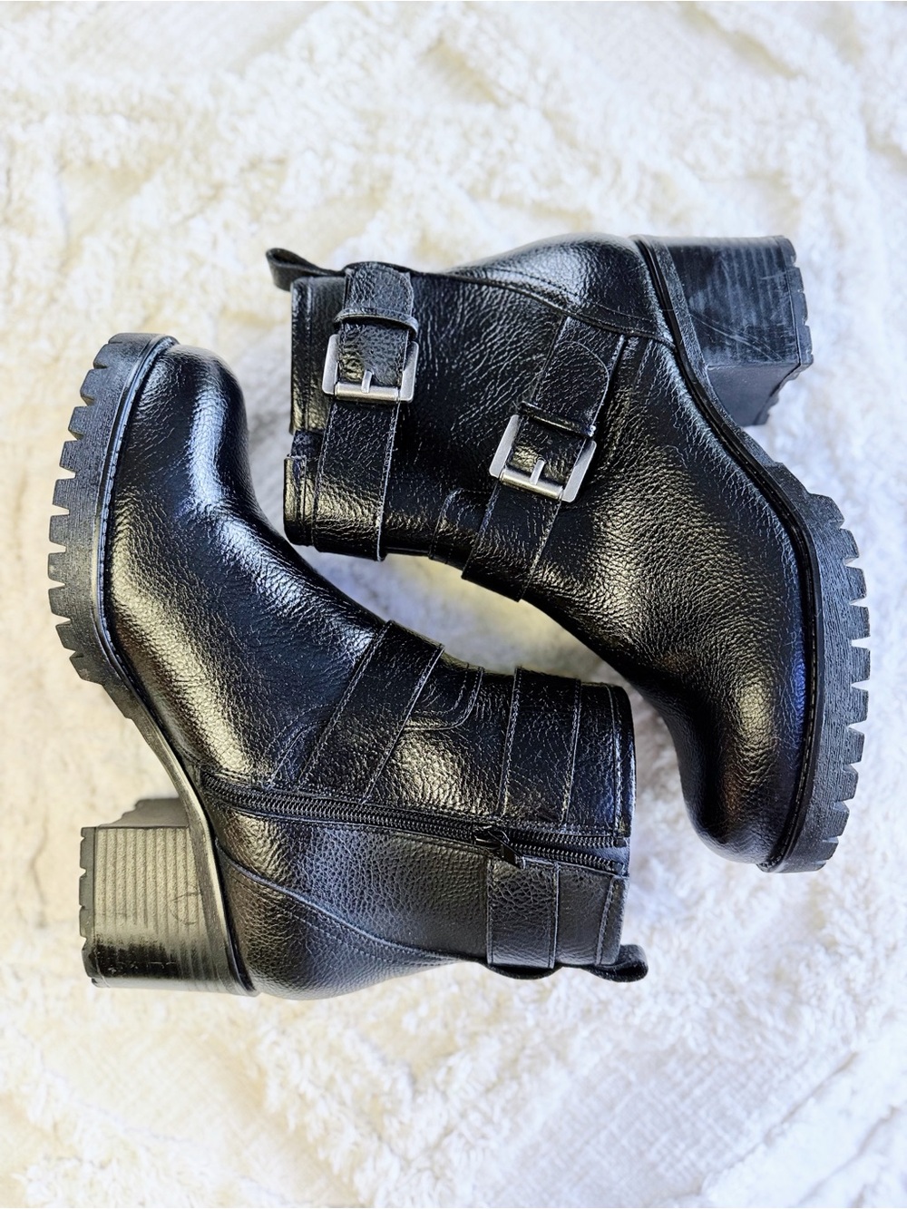 MIA Black Moto Ankle Boots Women’s Size 8.5 Double Buckle Lug Sole EUC